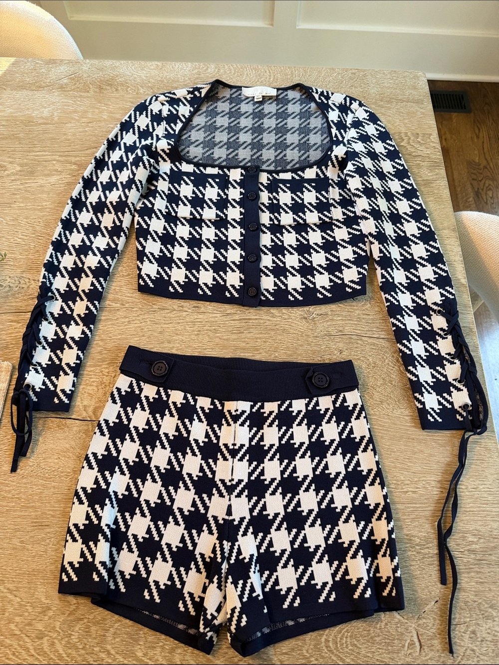 Fleur du Mal Women Sweater/Short Set